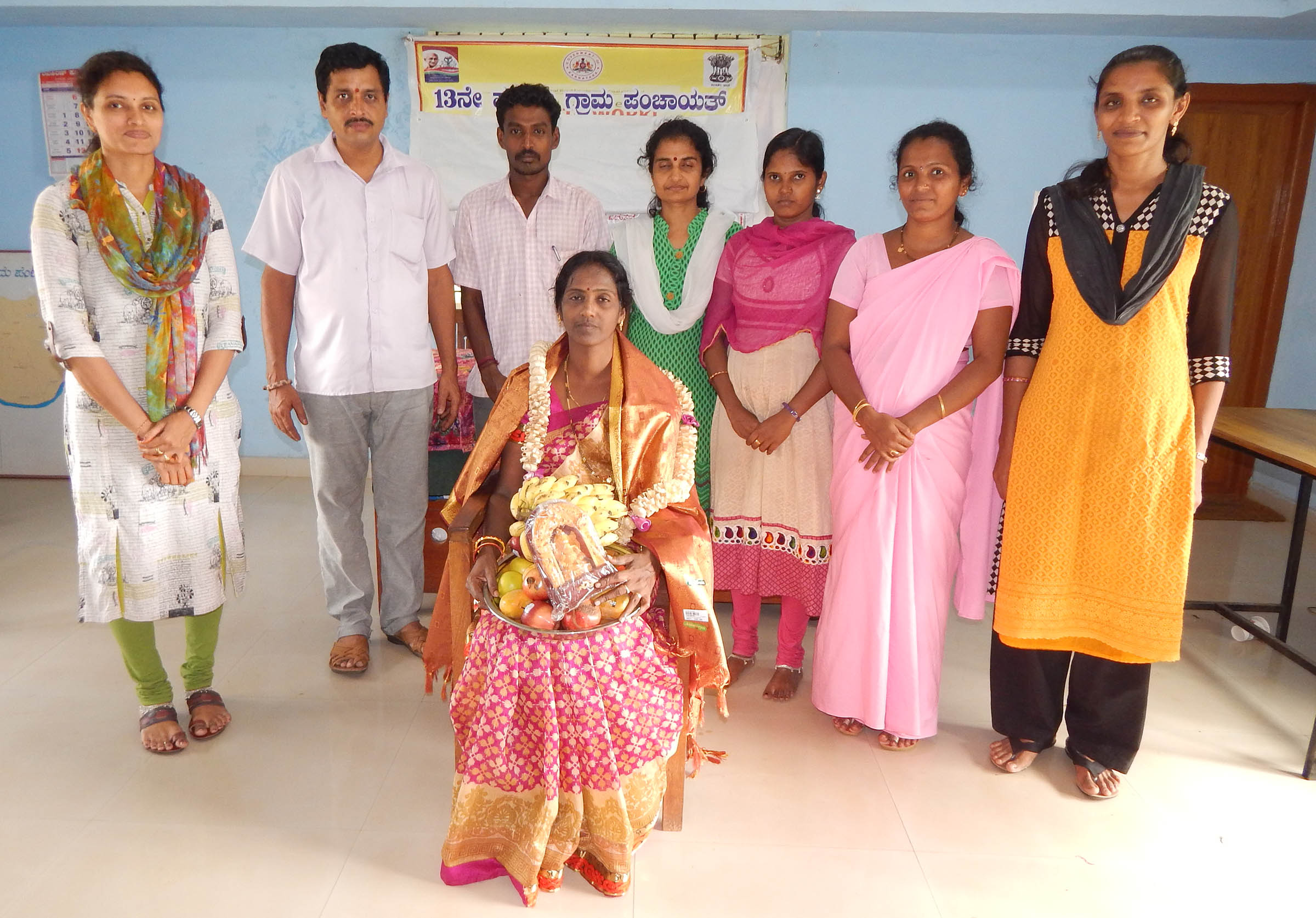 ಪದೋನ್ನತ್ತಿ ಹೊಂದಿದ ಲೆಕ್ಕ ಸಹಾಯಕಿಗೆ ಸನ್ಮಾನ